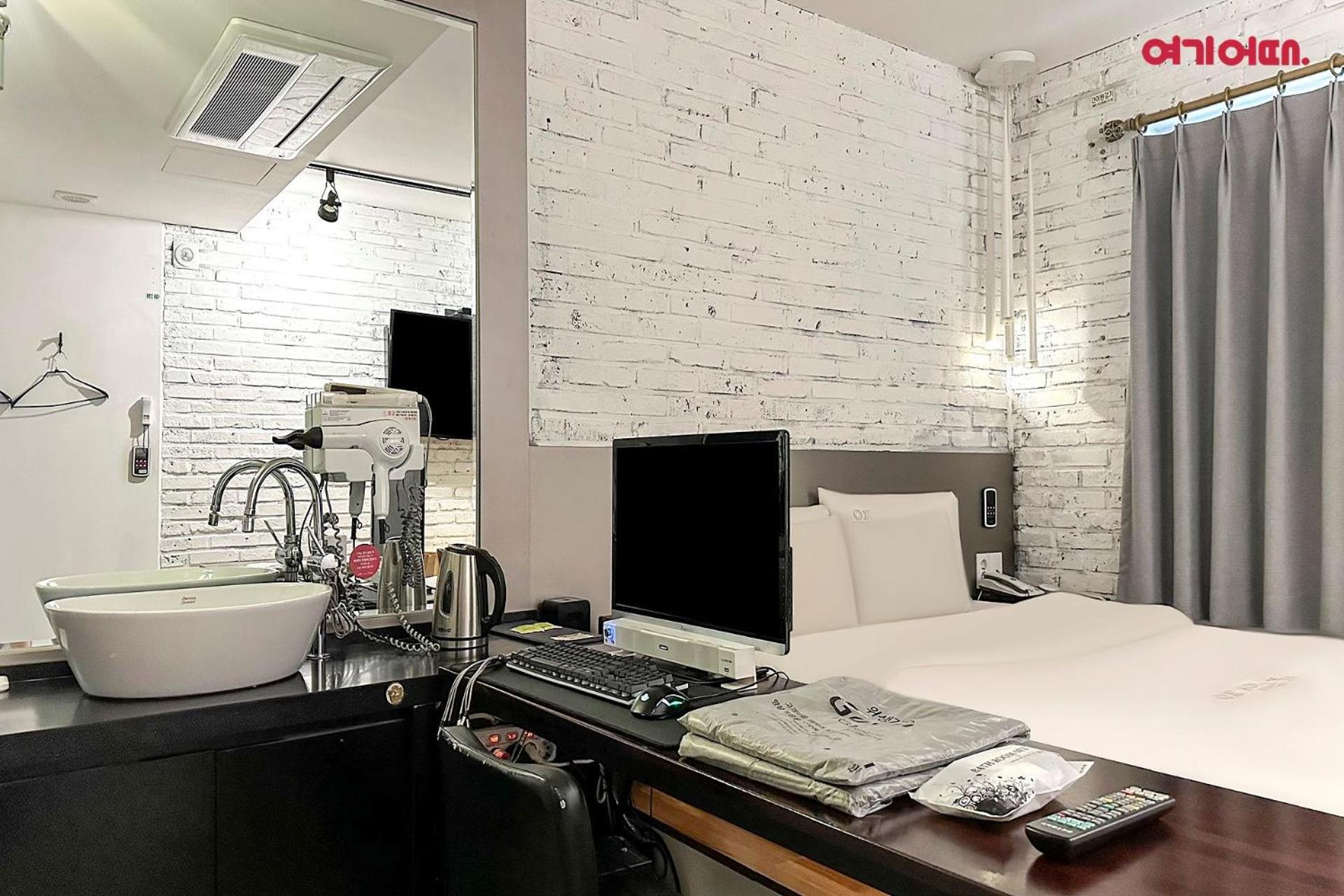 Hotel Yaja Terminal Branch 龙仁市 外观 照片